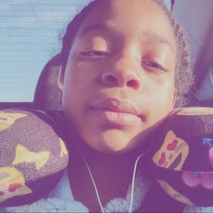 Meet your Posher, Shanell